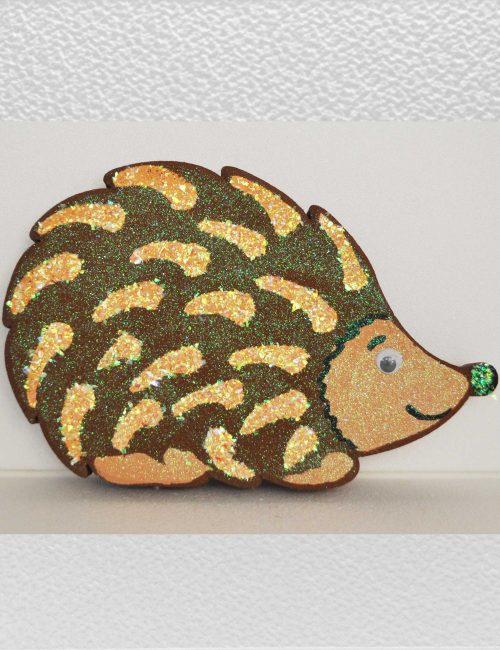 riccio marrone scuro decorazione vetrine negozi autunno